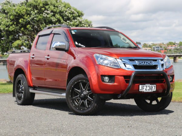 Isuzu D-Max 2015 – Weekly, Monthly & Yearly Rental in Abuja, Nigeria