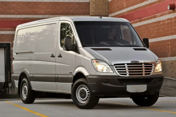 Mercedes-Benz Sprinter 2015 – Weekly, Monthly & Yearly Rental in Abuja, Nigeria