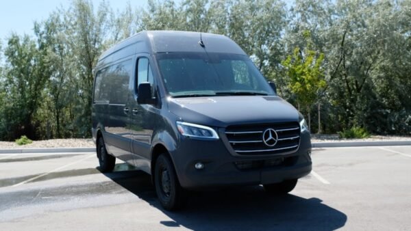 Mercedes-Benz Sprinter Cargo Van 2020 – Weekly, Monthly & Yearly Rental in Abuja, Nigeria